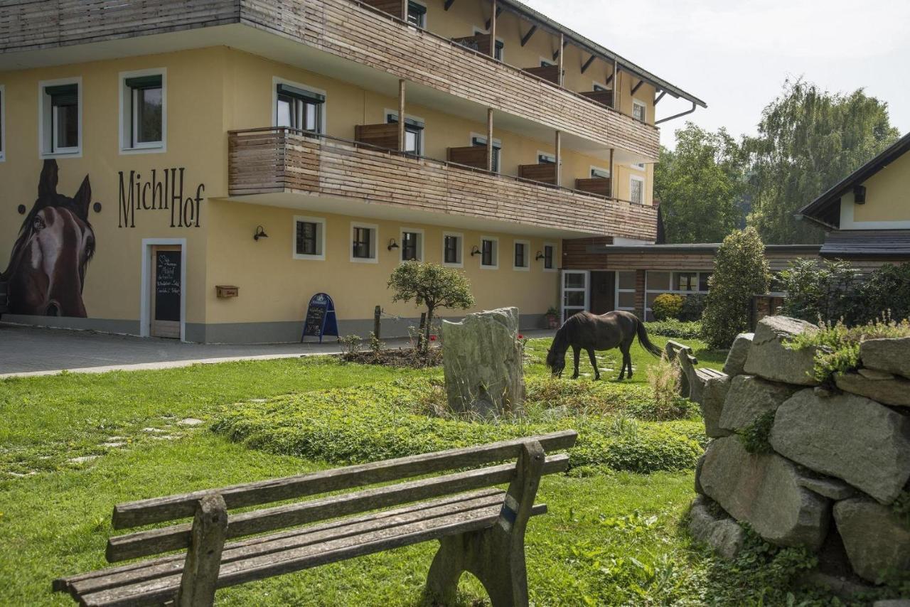 Michlhof Hotel Stubenberg Exterior photo