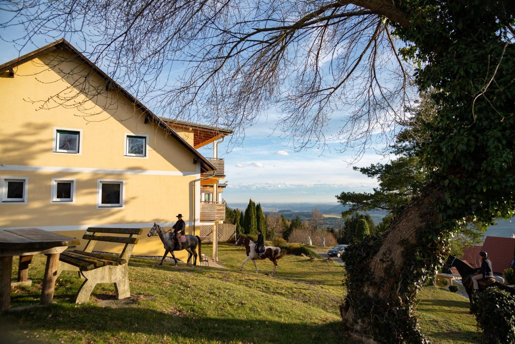 Michlhof Hotel Stubenberg Exterior photo